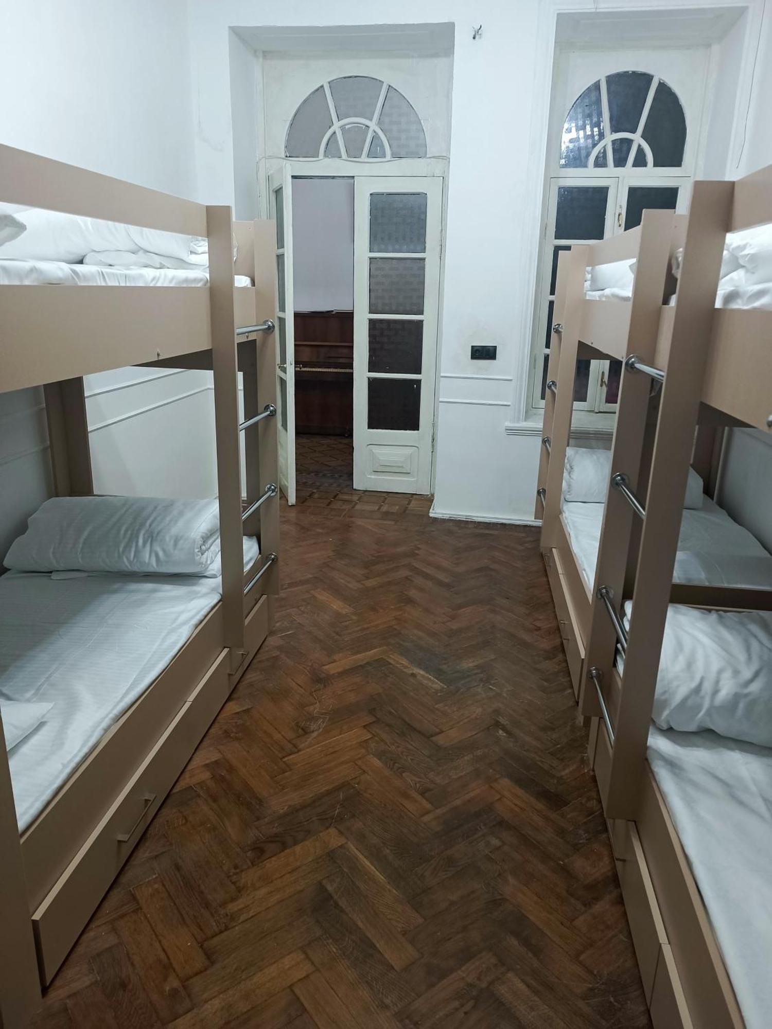 Freestyle Hostel Баку Екстериор снимка