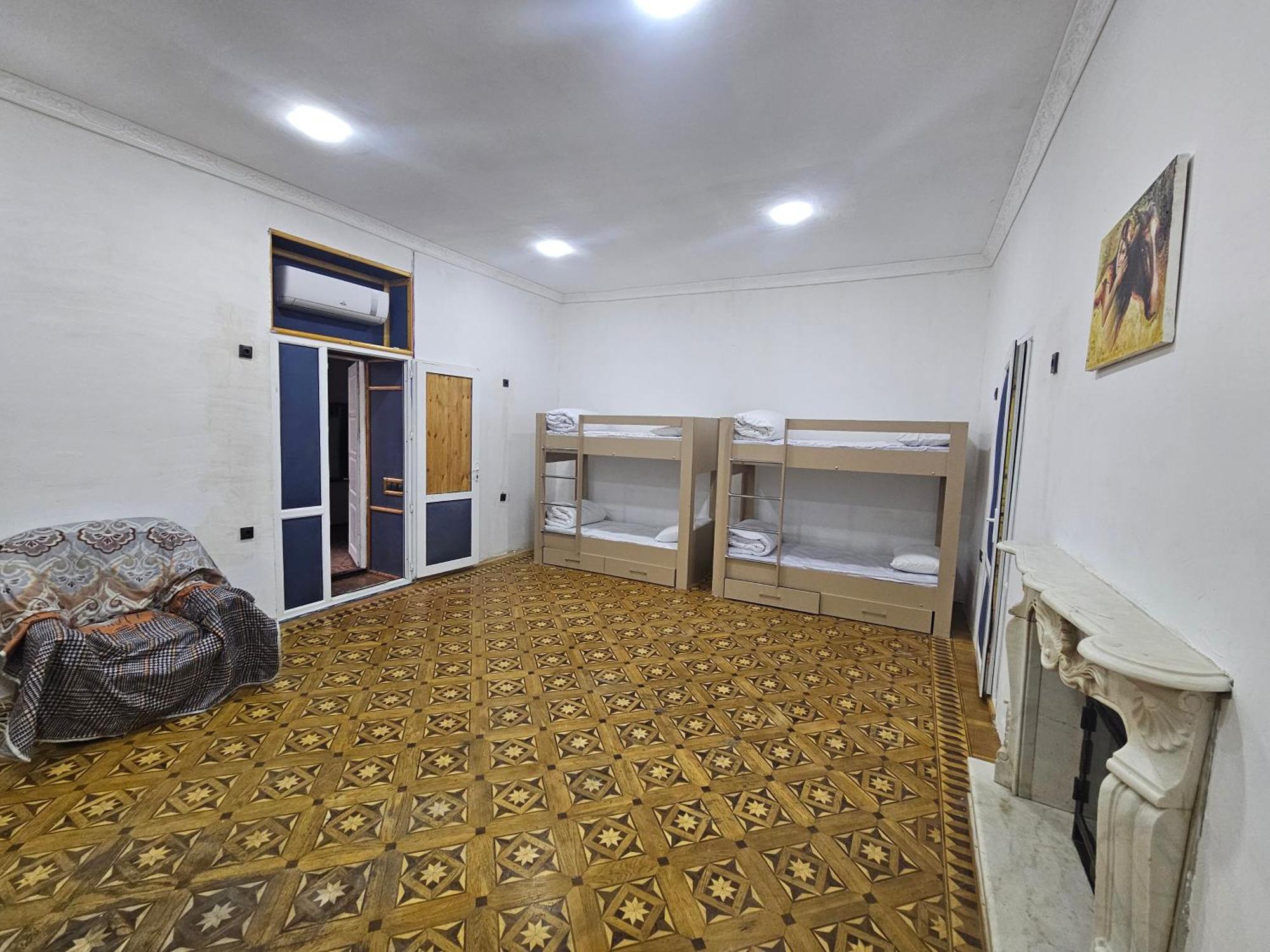 Freestyle Hostel Баку Екстериор снимка